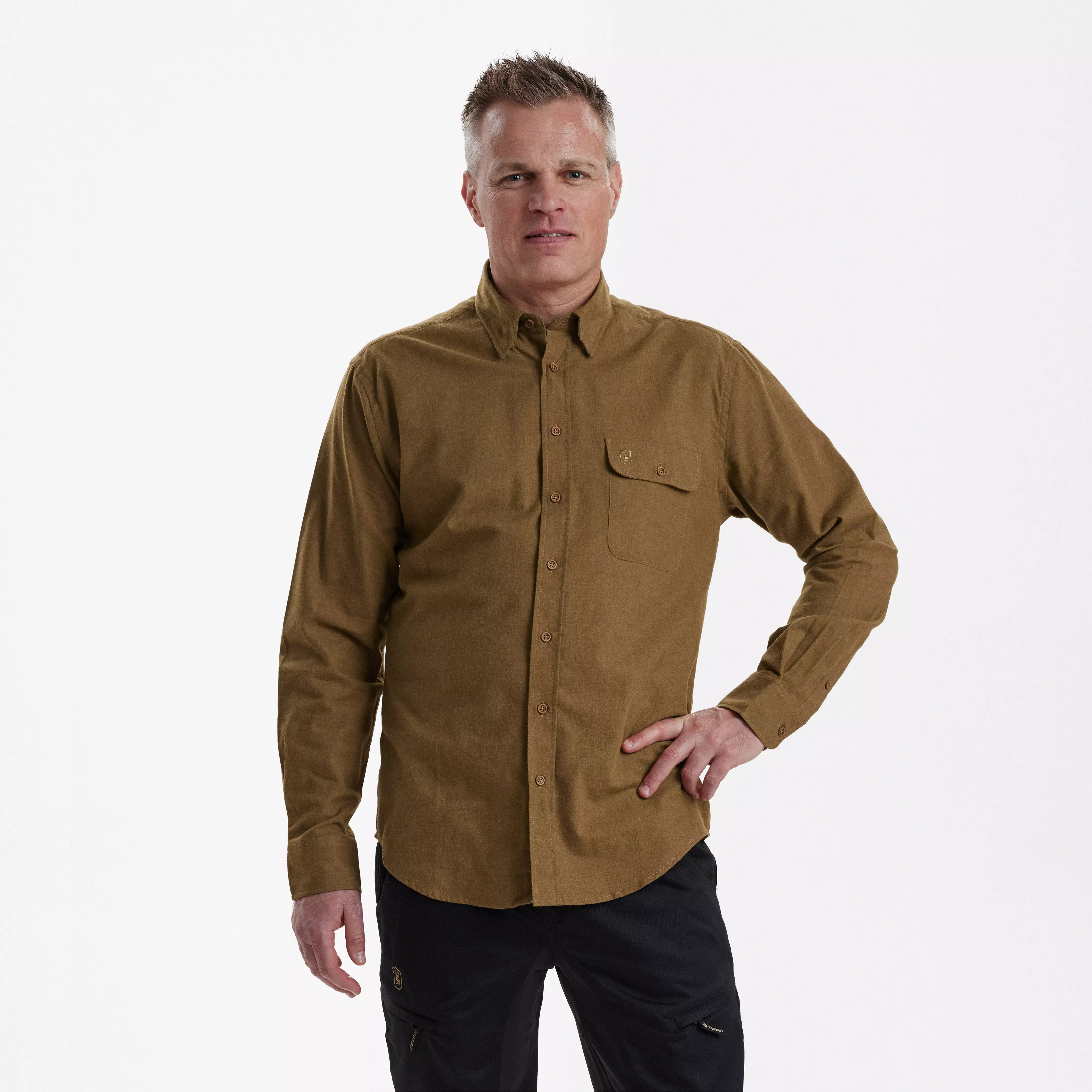 Liam Hemd - Ocher Brown