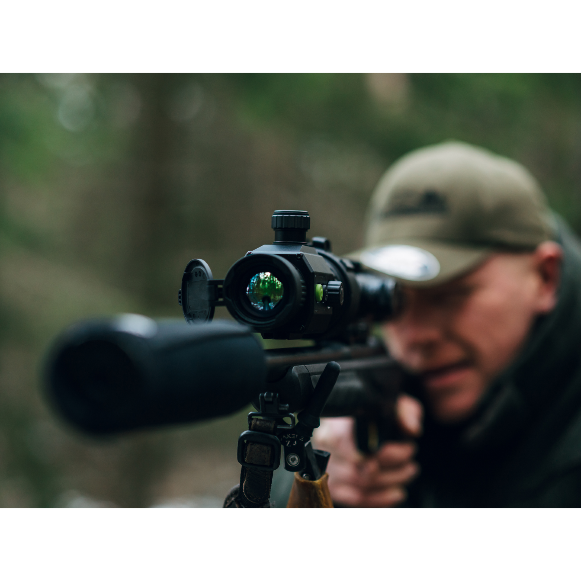 Wärmebildkombi PixFra Ranger R625 (Handgerät) & Chiron C425F (Vorsatzgerät) Wärmebildkombi PixFra Ranger R625 (Handgerät) & Chiron C425F (Vorsatzgerät)