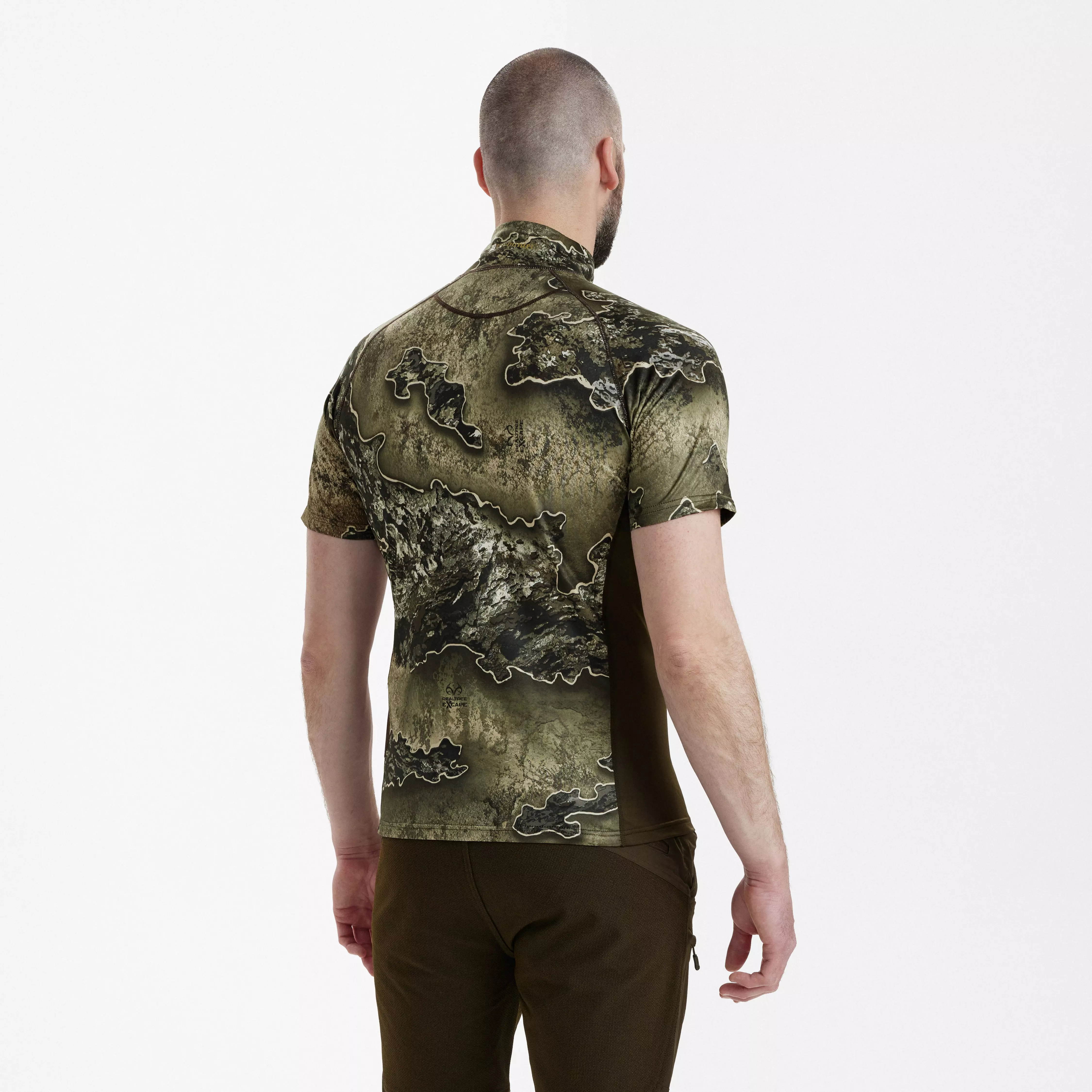 Excape Insulated T-Shirt mit RV-Kragen - REALTREE EXCAPE™