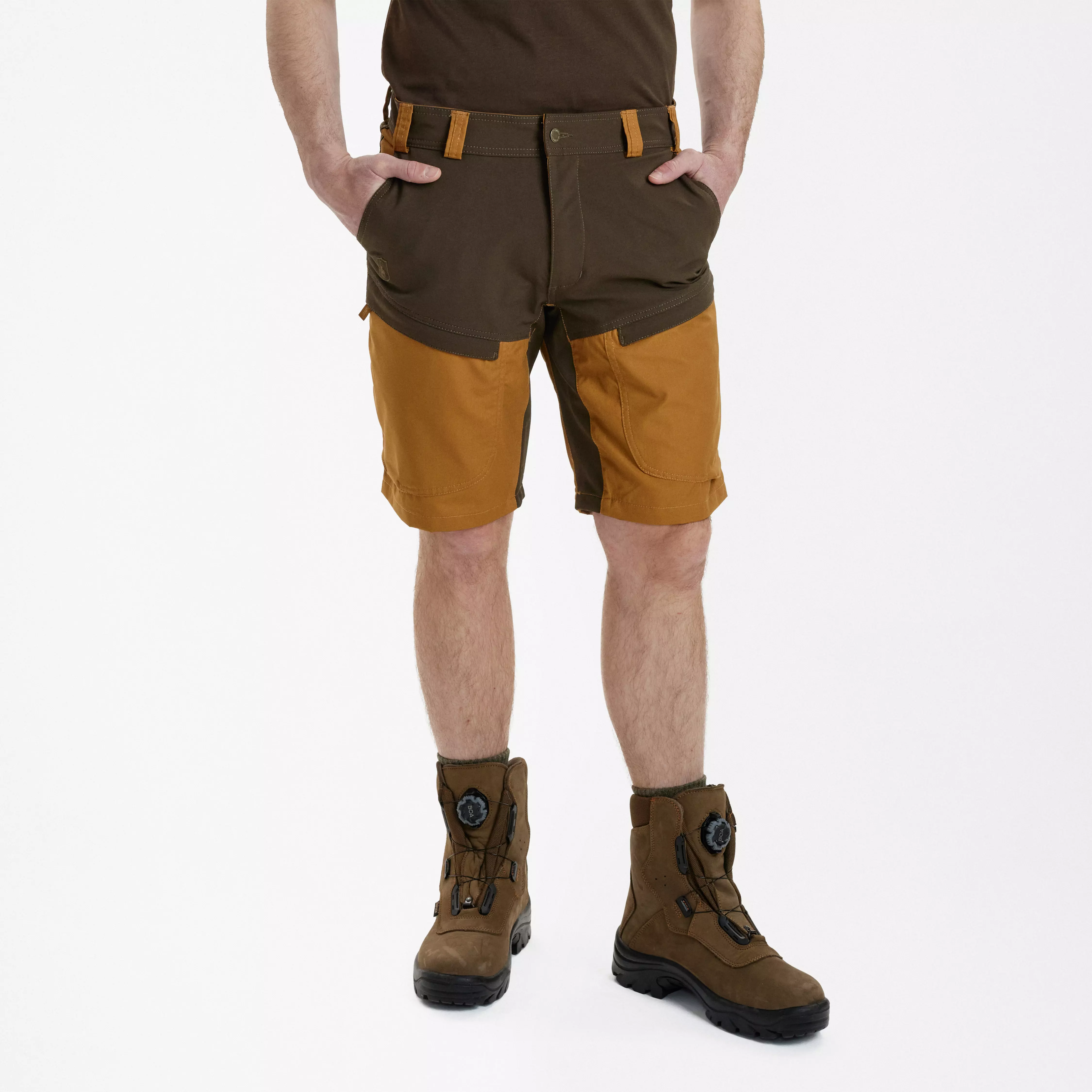 Strike Shorts - Bronze